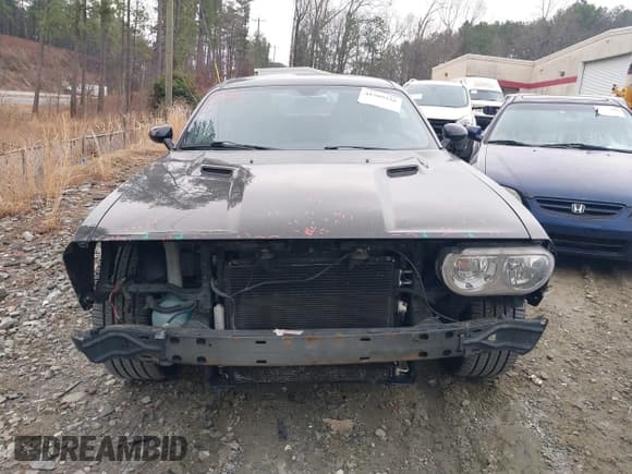 ✅ 2009 Dodge Challenger R/T • VIN: 2B3LJ54T39H592385 • Lot: 41509426. Wystawiony na IAAI z przebiegiem 187 764 mil. Bezpłatny archiwum sprzedaży aukcyjnych z USA i szczegółowy raport historii pojazdu na DreamBid. Zdjęcie 6.