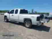 ✅ 2011 Chevrolet Silverado 1500 LS • VIN: 1GCRKREAXBZ313160 • Lot: 42382032. Wystawiony na IAAI z przebiegiem 124 932 mil mil. Skorzystaj z bezpłatnego archiwum sprzedaży aukcyjnych z USA i zobacz szczegółowy raport historii pojazdu na DreamBid. Zdjęcie 3.