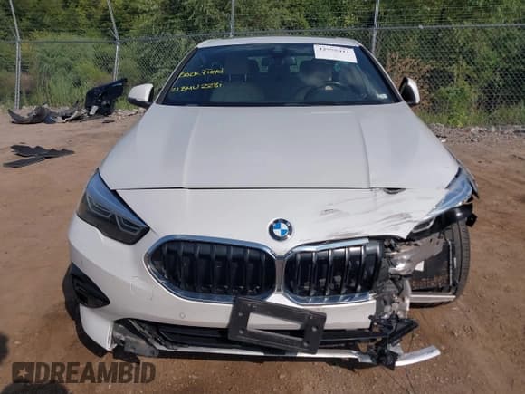 ✅ 2022 BMW 2 Series 228i • VIN: WBA53AK01N7K13261 • Lot: 42998411. Wystawiony na IAAI z przebiegiem 50 040 mil. Bezpłatny archiwum sprzedaży aukcyjnych z USA i szczegółowy raport historii pojazdu na DreamBid. Zdjęcie 13.