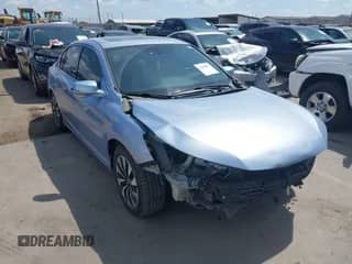 2017 Honda Accord EX-L z VIN JHMCR6F52HC012118, wystawiony jako IAAI lot #43109275 z przebiegiem 118 148 mil mil oraz . Historia ofert i sprzedaży dostępna na DreamBid. Obrazek 1.