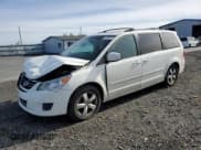 ✅ 2009 Volkswagen Routan SEL • VIN: 2V8HW54X29R601410 • Лот: 53168524. Опубликован ранее на Copart с пробегом 153 898 миль. Бесплатный доступ к архиву аукционных продаж из США и подробный отчёт об истории автомобиля на DreamBid. Изображение 1.