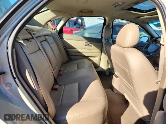 ✅ 2007 Ford Taurus SEL • VIN: 1FAFP56U67A127391 • Лот: 85934625. Опубликован ранее на Copart с пробегом 157 794 миль. Бесплатный доступ к архиву аукционных продаж из США и подробный отчёт об истории автомобиля на DreamBid. Изображение 10.