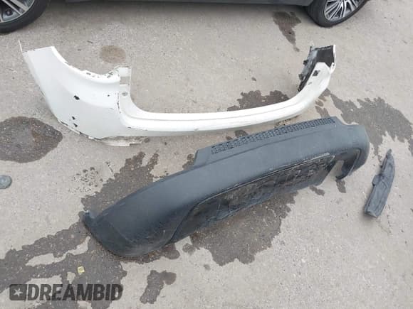 ✅ 2020 Jeep Compass Latitude • VIN: 3C4NJCBB3LT211543 • Lot: 42130702. Listed on IAAI with 70,227 mi. Free auction sales archive from the USA and detailed vehicle history report at DreamBid. Image 12.