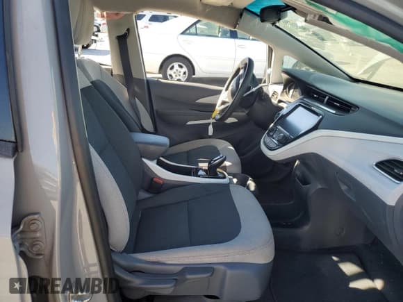 ✅ 2020 Chevrolet Bolt EV LT • VIN: 1G1FY6S08L4146400 • Lot: 85714834. Wystawiony na Copart z przebiegiem 42 339 mil. Bezpłatny archiwum sprzedaży aukcyjnych z USA i szczegółowy raport historii pojazdu na DreamBid. Zdjęcie 7.