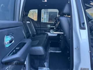 ✅ 2020 Rolls-Royce Cullinan Black Badge • VIN: SLATV8C05LU200594 • Lot: 85188995. Wystawiony na Copart z przebiegiem 115 739 mil. Bezpłatny archiwum sprzedaży aukcyjnych z USA i szczegółowy raport historii pojazdu na DreamBid. Zdjęcie 5.