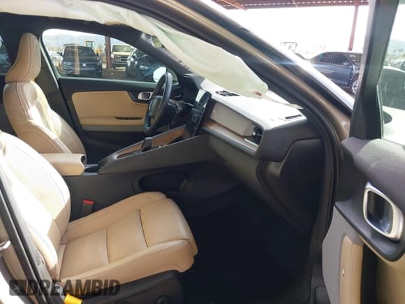 ✅ 2021 Polestar 2 Launch Edition • VIN: LPSED3KAXML011800 • Лот: 41251249. Опубликован ранее на IAAI с пробегом 44 573 миль. Бесплатный доступ к архиву аукционных продаж из США и подробный отчёт об истории автомобиля на DreamBid. Изображение 5.