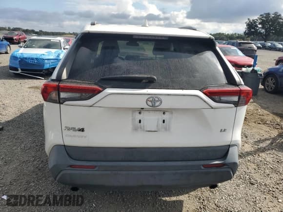 ✅ 2020 Toyota RAV4 LE • VIN: 2T3H1RFV8LC071228 • Лот: 92984635. Опубликован ранее на Copart с пробегом 99 086 миль. Бесплатный доступ к архиву аукционных продаж из США и подробный отчёт об истории автомобиля на DreamBid. Изображение 6.