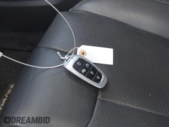 ✅ 2022 Hyundai Santa Fe SEL • VIN: 5NMS3DAJ3NH433110 • Лот: 43259059. Опубликован ранее на IAAI с пробегом 31 518 миль. Бесплатный доступ к архиву аукционных продаж из США и подробный отчёт об истории автомобиля на DreamBid. Изображение 11.