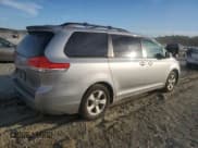 ✅ 2011 Toyota Sienna LE • VIN: 5TDKK3DC6BS019628 • Lot: 89826355. Listed on Copart with 163,889 mi. Free auction sales archive from the USA and detailed vehicle history report at DreamBid. Image 3.