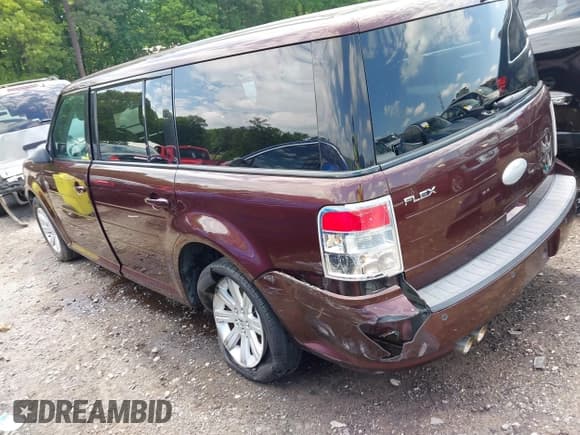 ✅ 2012 Ford Flex SE • VIN: 2FMGK5BC9CBD10286 • Lot: 43420362. Listed on IAAI with 201,902 mi. Free auction sales archive from the USA and detailed vehicle history report at DreamBid. Image 3.