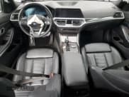 ✅ 2021 BMW 3 Series 330i • VIN: 3MW5R1J03M8C21195 • Lot: 93049025. Wystawiony na Copart z przebiegiem Nie podano. Bezpłatny archiwum sprzedaży aukcyjnych z USA i szczegółowy raport historii pojazdu na DreamBid. Zdjęcie 8.
