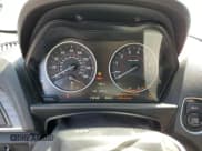 ✅ 2015 BMW 2 Series • VIN: WBS1M1C56FVZ99251 • Лот: 49049105. Опубликован ранее на Copart с пробегом 118 149 миль. Бесплатный доступ к архиву аукционных продаж из США и подробный отчёт об истории автомобиля на DreamBid. Изображение 9.