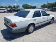 ✅ 1987 Mercedes-Benz 300 D • VIN: WDBEB33D8HA427656 • Lot: 42281340. Listed on IAAI with 78,621 mi. Free auction sales archive from the USA and detailed vehicle history report at DreamBid. Image 4.