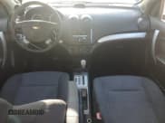 ✅ 2011 Chevrolet Aveo 1LT • VIN: KL1TD5DE0BB243780 • Lot: 54693075. Wystawiony na Copart z przebiegiem 164 997 mil. Bezpłatny archiwum sprzedaży aukcyjnych z USA i szczegółowy raport historii pojazdu na DreamBid. Zdjęcie 8.