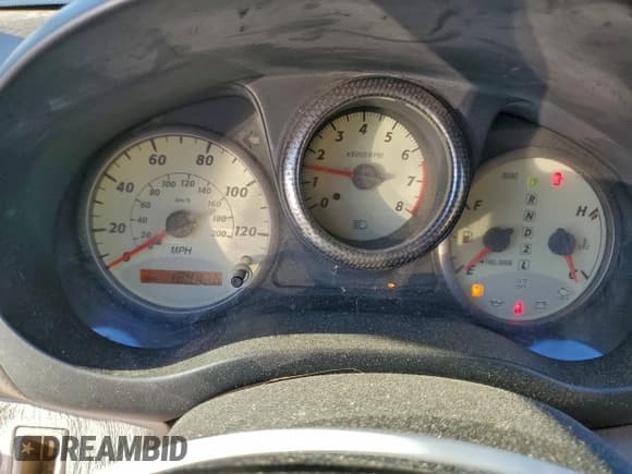 ✅ 2003 Toyota RAV4 • VIN: JTEGH20V830098287 • Лот: 95437395. Опубликован ранее на Copart с пробегом 184 176 миль. Бесплатный доступ к архиву аукционных продаж из США и подробный отчёт об истории автомобиля на DreamBid. Изображение 9.