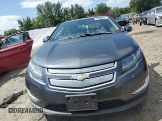 ✅ 2013 Chevrolet Volt • VIN: 1G1RD6E41DU139782 • Lot: 68302804. Wystawiony na Copart z przebiegiem 155 587 mil. Bezpłatny archiwum sprzedaży aukcyjnych z USA i szczegółowy raport historii pojazdu na DreamBid. Zdjęcie 5.
