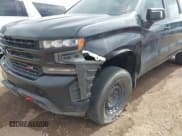 ✅ 2022 Chevrolet Silverado 1500 LT Trail Boss • VIN: 1GCPYFED3NZ194306 • Lot: 41906625. Wystawiony na IAAI z przebiegiem Nie podano. Bezpłatny archiwum sprzedaży aukcyjnych z USA i szczegółowy raport historii pojazdu na DreamBid. Zdjęcie 6.