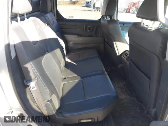 ✅ 2006 Honda Ridgeline RTL • VIN: 2HJYK16546H505190 • Lot: 43755193. Listed on IAAI with 156,587 mi. Free auction sales archive from the USA and detailed vehicle history report at DreamBid. Image 8.