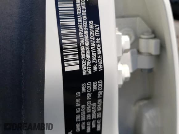 ✅ 2018 Maserati Levante S • VIN: ZN661YUA7JX291905 • Лот: 50729883. Опубликован ранее на Copart с пробегом 42 361 миль. Бесплатный доступ к архиву аукционных продаж из США и подробный отчёт об истории автомобиля на DreamBid. Изображение 14.