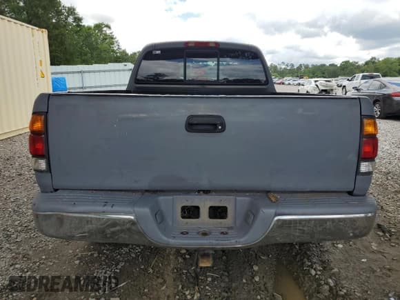 ✅ 2003 Toyota Tundra SR5 • VIN: 5TBBN44133S417627 • Lot: 59895575. Listed on Copart with 247,014 mi. Free auction sales archive from the USA and detailed vehicle history report at DreamBid. Image 6.