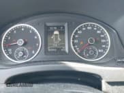 ✅ 2013 Volkswagen Tiguan SE • VIN: WVGBV7AX3DW502501 • Lot: 42827693. Listed on IAAI with 107,413 mi. Free auction sales archive from the USA and detailed vehicle history report at DreamBid. Image 7.