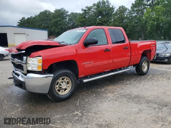 ✅ 2007 Chevrolet Silverado 2500HD LTZ • VIN: 1GCHK23687F524318 • Лот: 70043695. Опубликован ранее на Copart с пробегом 286 130 миль. Бесплатный доступ к архиву аукционных продаж из США и подробный отчёт об истории автомобиля на DreamBid. Изображение 1.