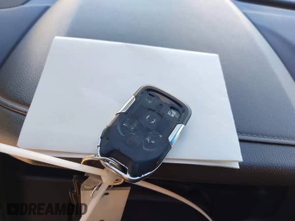 2015 Chevrolet Tahoe LTZ z VIN 1GNSCCKC4FR647537, wystawiony jako IAAI lot #43474774 z przebiegiem 109 522 mil mil oraz . Historia ofert i sprzedaży dostępna na DreamBid. Obrazek 11.