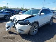 ✅ 2019 Jeep Cherokee Limited • VIN: 1C4PJMDX4KD472465 • Lot: 42221162. Wystawiony na IAAI z przebiegiem 89 439 mil. Bezpłatny archiwum sprzedaży aukcyjnych z USA i szczegółowy raport historii pojazdu na DreamBid. Zdjęcie 2.