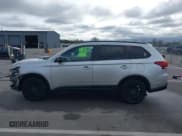 ✅ 2020 Mitsubishi Outlander ES • VIN: JA4AZ3A31LZ046189 • Lot: 41883894. Listed on IAAI with 97,857 mi. Free auction sales archive from the USA and detailed vehicle history report at DreamBid. Image 14.