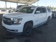✅ 2015 Chevrolet Suburban LT • VIN: 1GNSCJKC1FR137893 • Lot: 42602438. Wystawiony na IAAI z przebiegiem 157 441 mil. Bezpłatny archiwum sprzedaży aukcyjnych z USA i szczegółowy raport historii pojazdu na DreamBid. Zdjęcie 17.