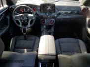 ✅ 2024 Chevrolet Blazer RS • VIN: 3GNKBKRS7RS251386 • Lot: 91226335. Wystawiony na Copart z przebiegiem 15 677 mil. Bezpłatny archiwum sprzedaży aukcyjnych z USA i szczegółowy raport historii pojazdu na DreamBid. Zdjęcie 8.