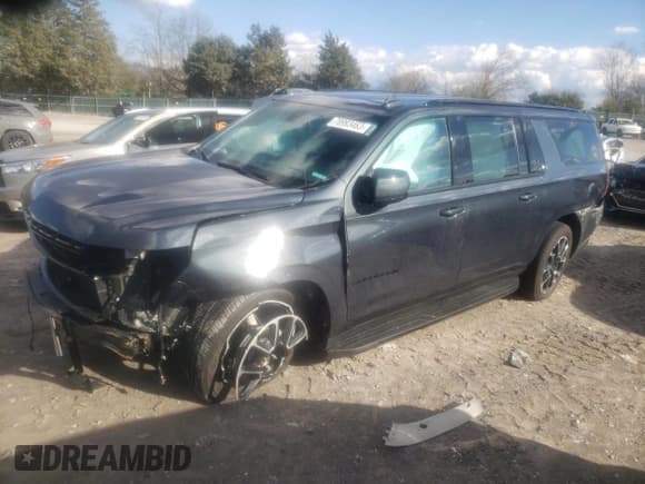 ✅ 2022 Chevrolet Suburban RST • VIN: 1GNSKEKD4NR303096 • Lot: 78993463. Listed on Copart with 13,860 mi. Free auction sales archive from the USA and detailed vehicle history report at DreamBid. Image 1.
