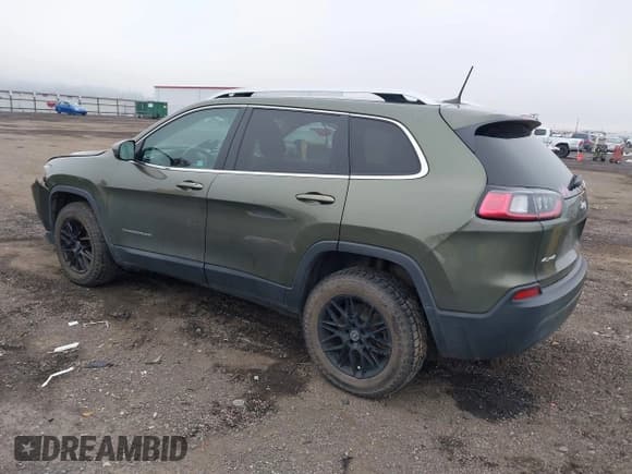 ✅ 2019 Jeep Cherokee Latitude • VIN: 1C4PJMCB0KD214188 • Lot: 40873528. Listed on IAAI with 90,207 mi. Free auction sales archive from the USA and detailed vehicle history report at DreamBid. Image 3.