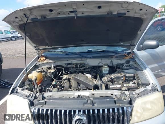 2006 Mercury Mariner Luxury с VIN 4M2YU56106KJ11501, выставлен на аукционе IAAI как лот 42634351 с пробегом 141 456 миль миль и . История ставок и продаж доступна на DreamBid. Изображение 10.