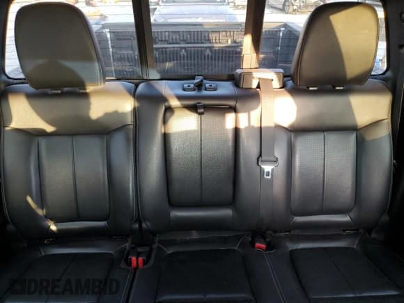 ✅ 2017 Nissan Sentra SV • VIN: 3N1AB7AP5HY303797 • Lot: 90058705. Wystawiony na Copart z przebiegiem 137 427 mil. Bezpłatny archiwum sprzedaży aukcyjnych z USA i szczegółowy raport historii pojazdu na DreamBid. Zdjęcie 10.