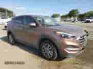 2017 Hyundai Tucson SE with VIN KM8J23A49HU537256, listed as a Copart auction lot 89659985 with 43,705 mi miles and Salvage title. Bid and sale history available at DreamBid. Image 4.