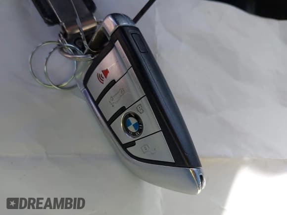 ✅ 2020 BMW X5 sDrive40i • VIN: 5UXCR4C0XL9B43349 • Lot: 42998347. Wystawiony na IAAI z przebiegiem 61 346 mil. Bezpłatny archiwum sprzedaży aukcyjnych z USA i szczegółowy raport historii pojazdu na DreamBid. Zdjęcie 11.