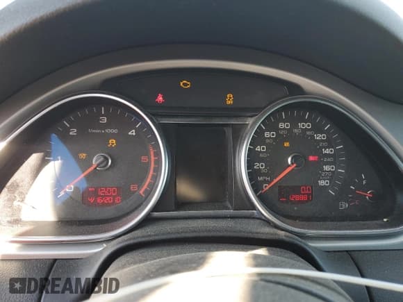 ✅ 2011 Audi Q7 Prestige • VIN: WA1WMAFE3BD006744 • Lot: 81803565. Wystawiony na Copart z przebiegiem 128 881 mil. Bezpłatny archiwum sprzedaży aukcyjnych z USA i szczegółowy raport historii pojazdu na DreamBid. Zdjęcie 9.