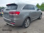 ✅ 2017 Kia Sorento SX • VIN: 5XYPKDA5XHG256694 • Lot: 42372975. Listed on IAAI with 164,815 mi. Free auction sales archive from the USA and detailed vehicle history report at DreamBid. Image 4.