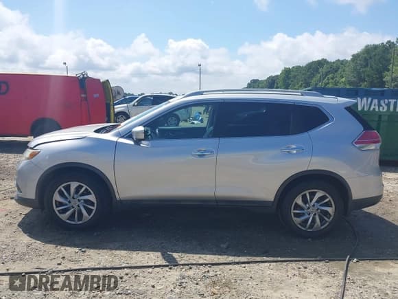✅ 2015 Nissan Rogue SV • VIN: 5N1AT2MT5FC788014 • Лот: 42541576. Опубликован ранее на IAAI с пробегом 121 398 миль. Бесплатный доступ к архиву аукционных продаж из США и подробный отчёт об истории автомобиля на DreamBid. Изображение 14.