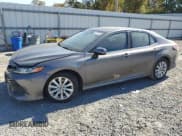 ✅ 2018 Toyota Camry XLE • VIN: 4T1B11HK1JU157799 • Lot: 91577745. Wystawiony na Copart z przebiegiem 89 858 mil. Bezpłatny archiwum sprzedaży aukcyjnych z USA i szczegółowy raport historii pojazdu na DreamBid. Zdjęcie 1.
