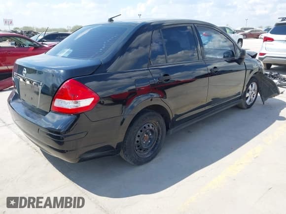 ✅ 2009 Nissan Versa 1.6 • VIN: 3N1CC11E19L481724 • Lot: 43417983. Listed on IAAI with 166,029 mi. Free auction sales archive from the USA and detailed vehicle history report at DreamBid. Image 4.