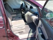 ✅ 2014 Honda Odyssey EX-L • VIN: 5FNRL5H64EB076088 • Lot: 42144781. Listed on IAAI with 174,135 mi. Free auction sales archive from the USA and detailed vehicle history report at DreamBid. Image 5.