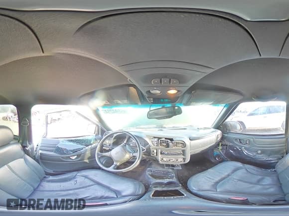 ✅ 2001 Chevrolet Blazer LT • VIN: 1GNDT13W912114106 • Lot: 88358955. Wystawiony na Copart z przebiegiem 185 349 mil. Bezpłatny archiwum sprzedaży aukcyjnych z USA i szczegółowy raport historii pojazdu na DreamBid. Zdjęcie 12.