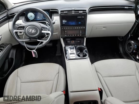 ✅ 2024 Hyundai Tucson Limited • VIN: 5NMJE3DE6RH316044 • Lot: 78033954. Wystawiony na Copart z przebiegiem 10 738 mil. Bezpłatny archiwum sprzedaży aukcyjnych z USA i szczegółowy raport historii pojazdu na DreamBid. Zdjęcie 8.