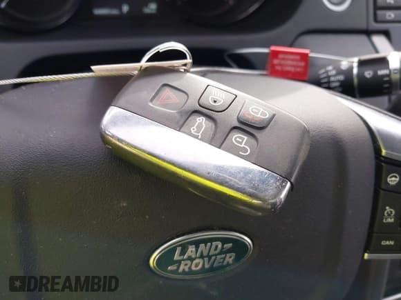 ✅ 2019 Land Rover Discovery Sport HSE • VIN: SALCR2FX0KH811636 • Лот: 41869859. Опубликован ранее на IAAI с пробегом 48 987 миль. Бесплатный доступ к архиву аукционных продаж из США и подробный отчёт об истории автомобиля на DreamBid. Изображение 11.