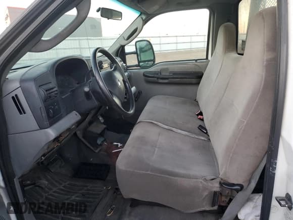 ✅ 2005 Ford F-450 • VIN: 1FDXF46P65ED12547 • Lot: 43158715. Listed on Copart with 230,920 mi. Free auction sales archive from the USA and detailed vehicle history report at DreamBid. Image 7.