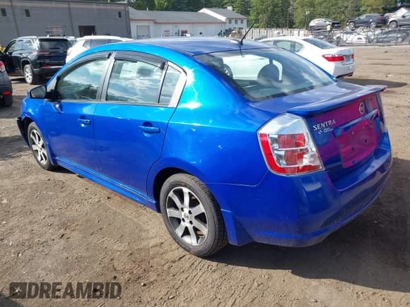 ✅ 2012 Nissan Sentra 2.0 • VIN: 3N1AB6AP9CL727564 • Lot: 43088377. Listed on IAAI with 106,663 mi. Free auction sales archive from the USA and detailed vehicle history report at DreamBid. Image 3.