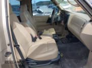 ✅ 2008 Ford Ranger XL • VIN: 1FTYR10D28PA78994 • Lot: 43386050. Wystawiony na IAAI z przebiegiem 219 770 mil. Bezpłatny archiwum sprzedaży aukcyjnych z USA i szczegółowy raport historii pojazdu na DreamBid. Zdjęcie 5.