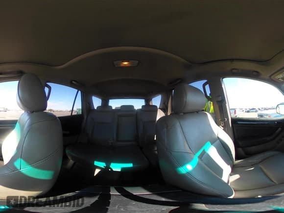 ✅ 2006 Toyota 4Runner Limited • VIN: JTEZT17R460025724 • Лот: 41358950. Опубликован ранее на IAAI с пробегом 310 661 миль. Бесплатный доступ к архиву аукционных продаж из США и подробный отчёт об истории автомобиля на DreamBid. Изображение 18.